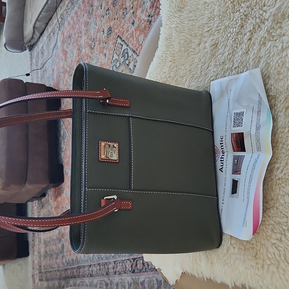 NWOT Dooney & Bourke Moss Green Pebbled Leather Lexington Shopper Tote 💚🎁 - Picture 15 of 17